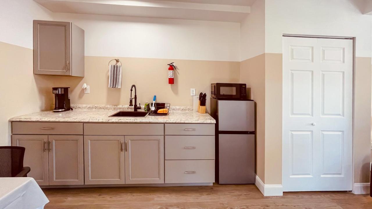 White Orchid Apartments Fort Myers Bagian luar foto